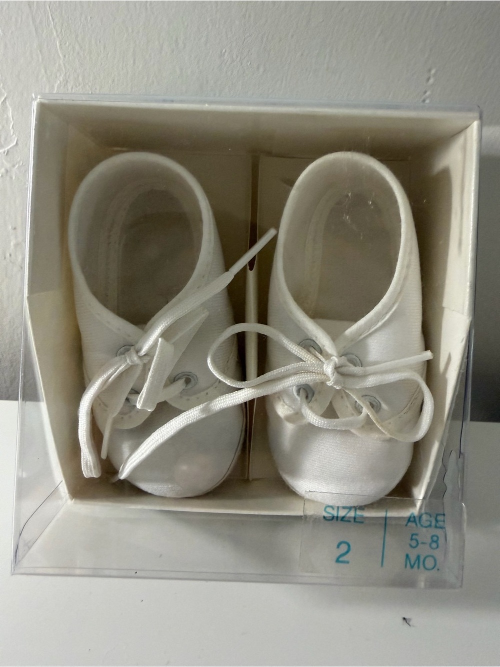 New in Box Nursery Rhyme White lace up christening baptism infant shoes size 2